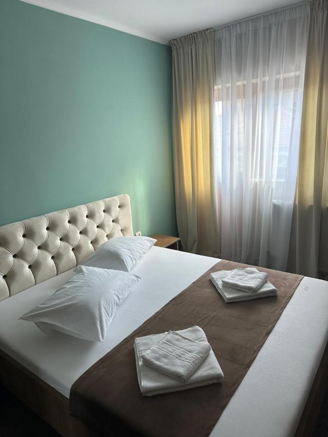Freedom&Relax Hotell Buzău Eksteriør bilde